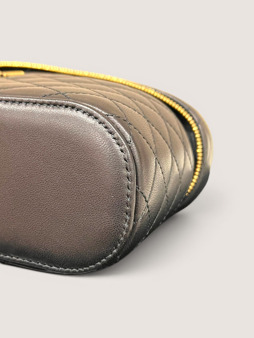 Saint Laurent Gaby Vanity Medium