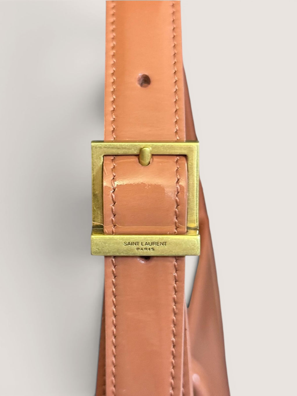 Saint Laurent Hobo Le 5 à 7