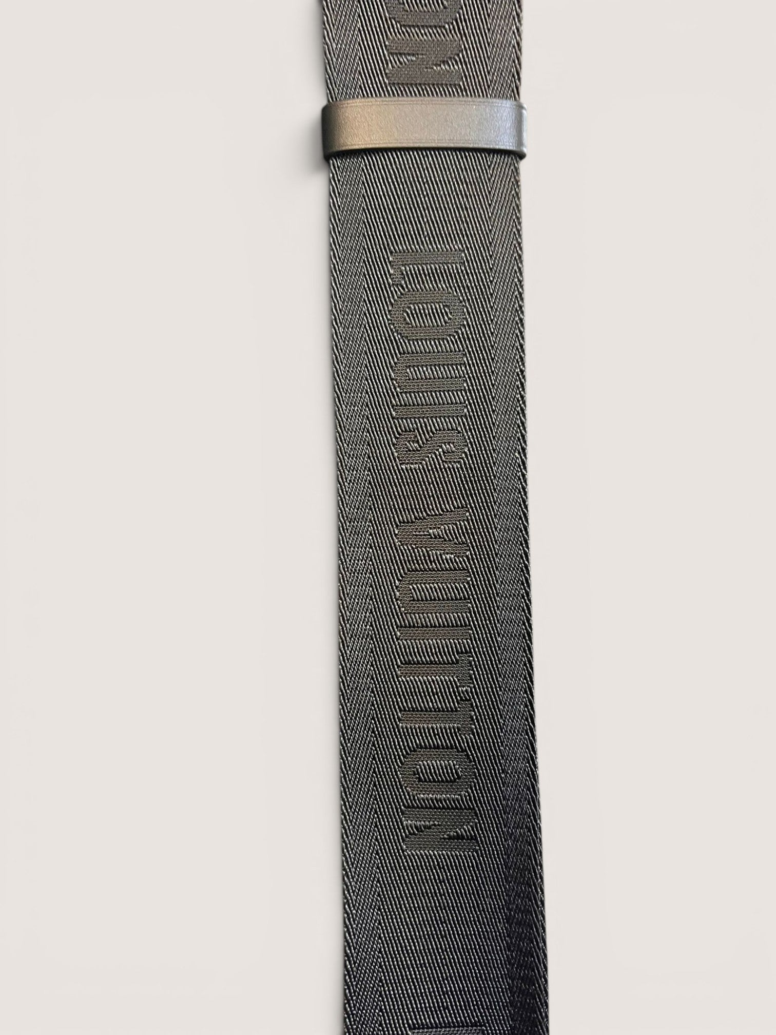 Louis Vuitton Archy Messenger GM