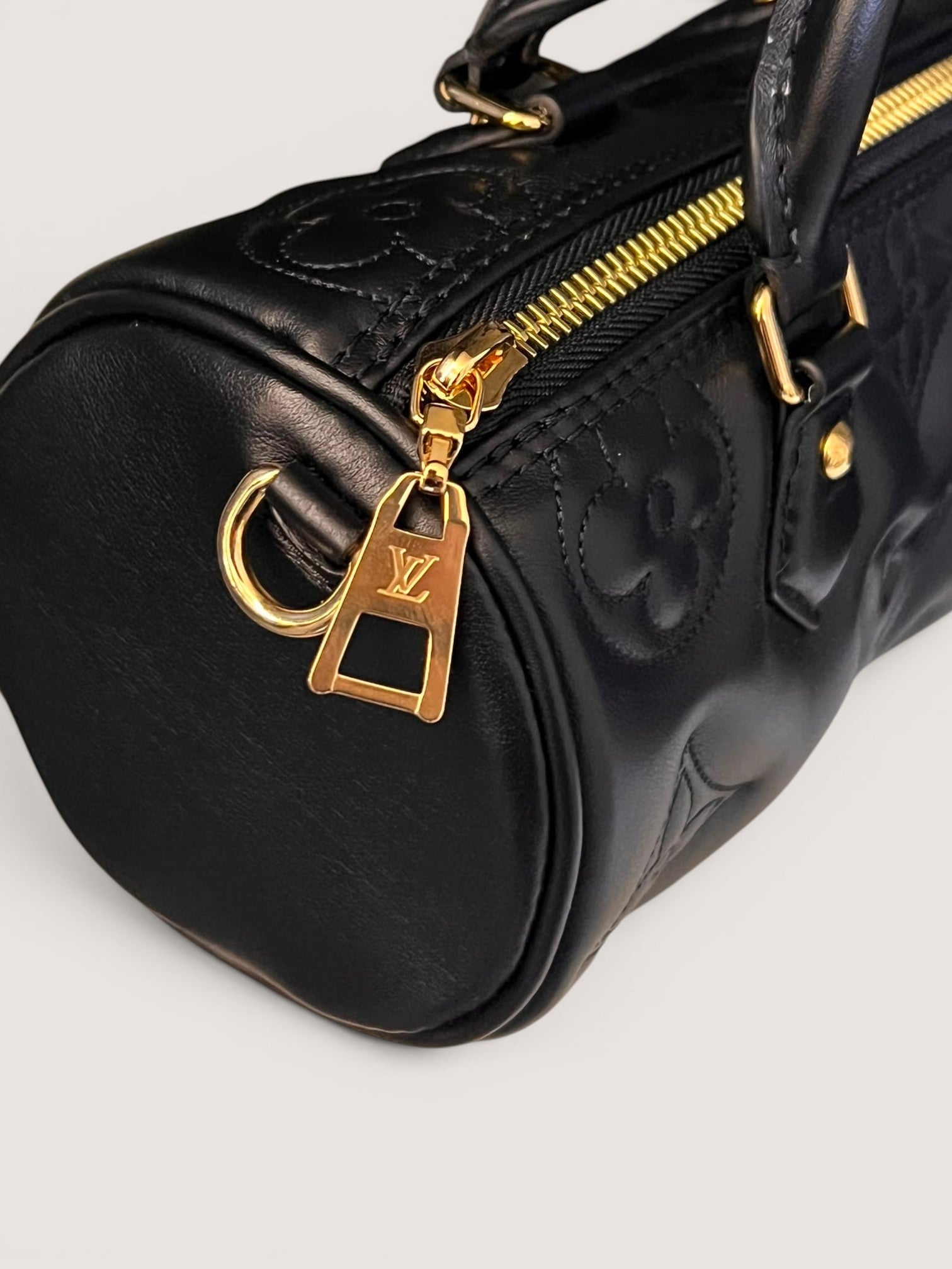 Louis Vuitton Papillon BB in pelle nera