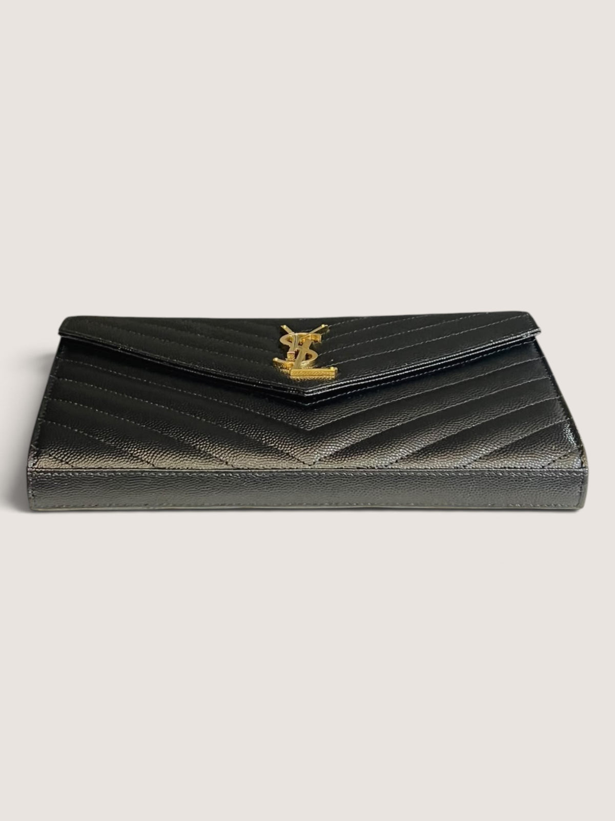 Saint Laurent Portafogli con catena Envelope CASSANDRE MATELASSÉ
